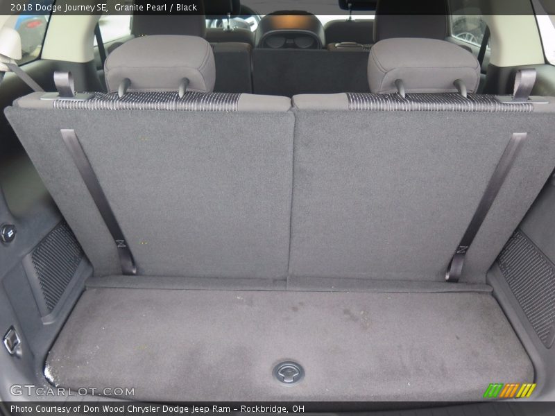 Granite Pearl / Black 2018 Dodge Journey SE