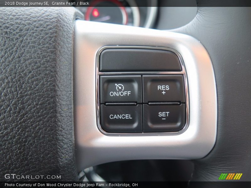 Granite Pearl / Black 2018 Dodge Journey SE