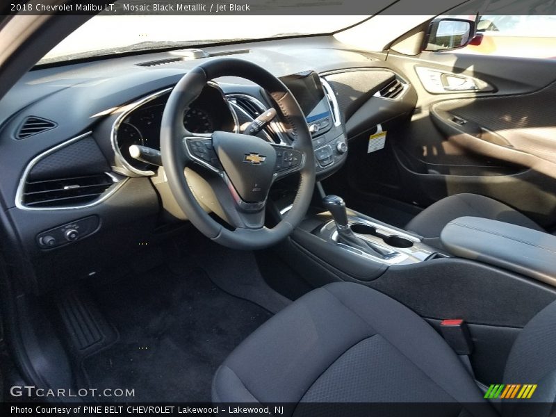 Mosaic Black Metallic / Jet Black 2018 Chevrolet Malibu LT