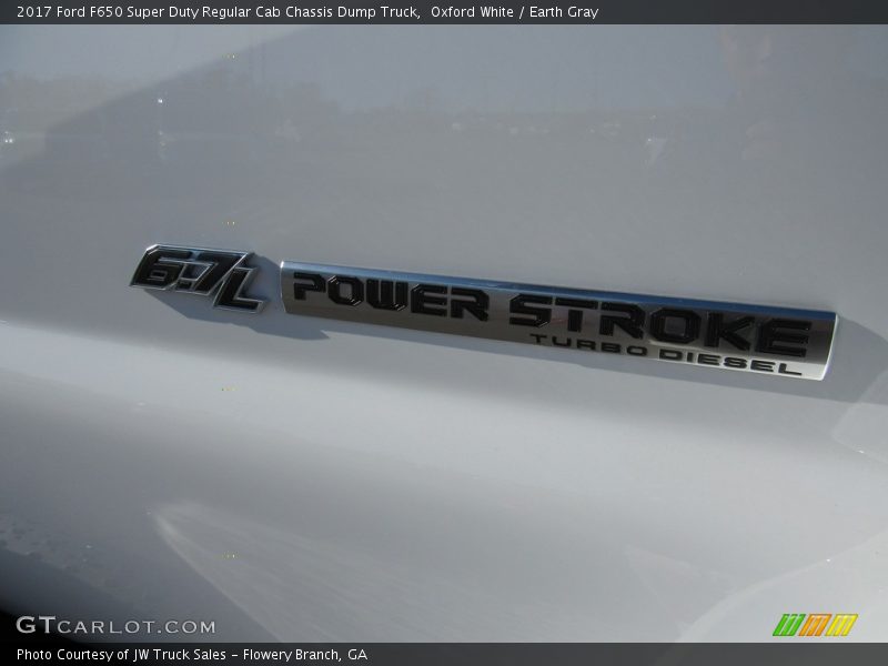 Oxford White / Earth Gray 2017 Ford F650 Super Duty Regular Cab Chassis Dump Truck