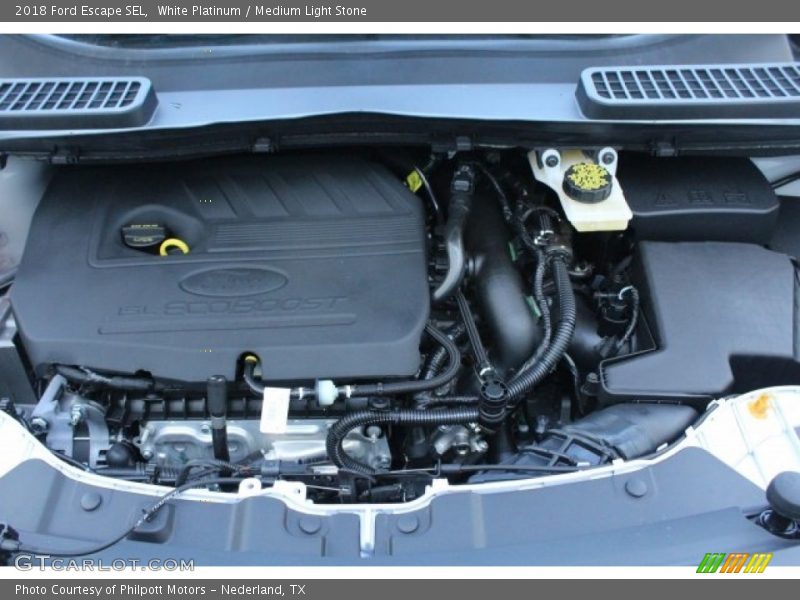 White Platinum / Medium Light Stone 2018 Ford Escape SEL