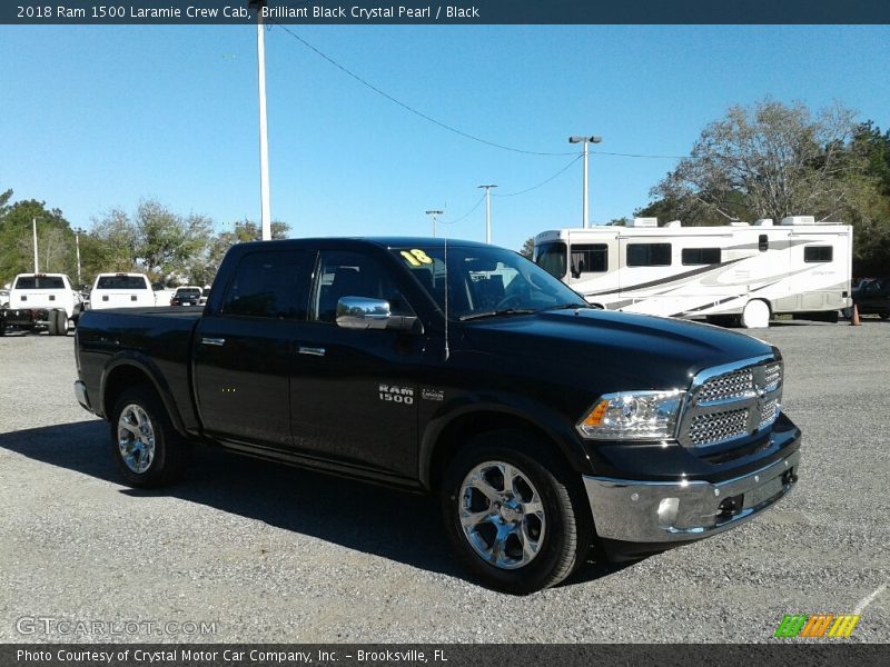 Brilliant Black Crystal Pearl / Black 2018 Ram 1500 Laramie Crew Cab