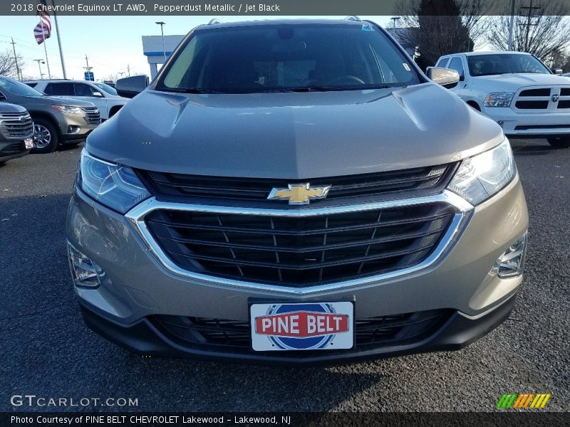 Pepperdust Metallic / Jet Black 2018 Chevrolet Equinox LT AWD