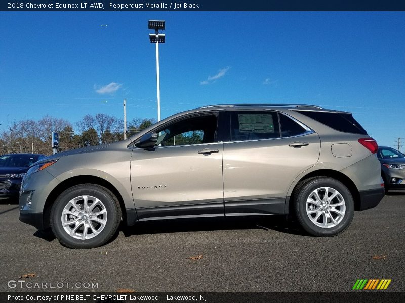 Pepperdust Metallic / Jet Black 2018 Chevrolet Equinox LT AWD