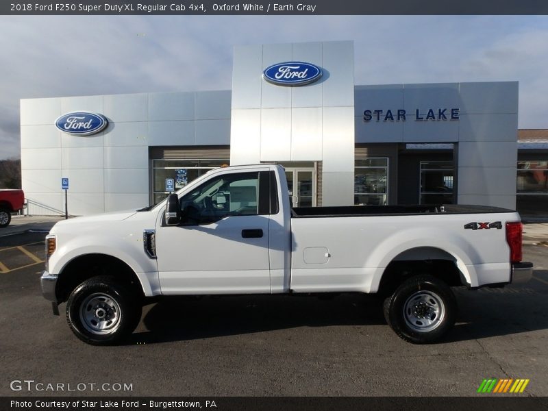 Oxford White / Earth Gray 2018 Ford F250 Super Duty XL Regular Cab 4x4