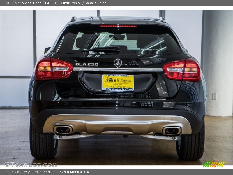 Cirrus White / Sahara Beige 2018 Mercedes-Benz GLA 250