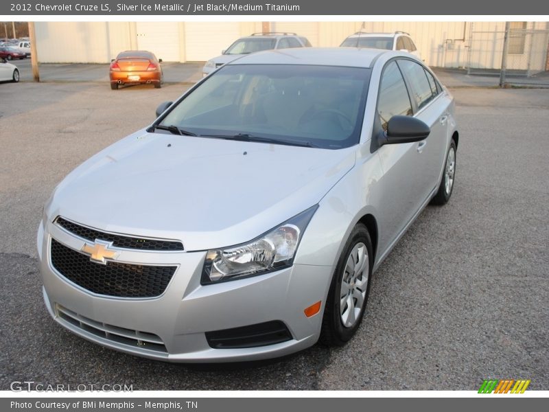 Silver Ice Metallic / Jet Black/Medium Titanium 2012 Chevrolet Cruze LS
