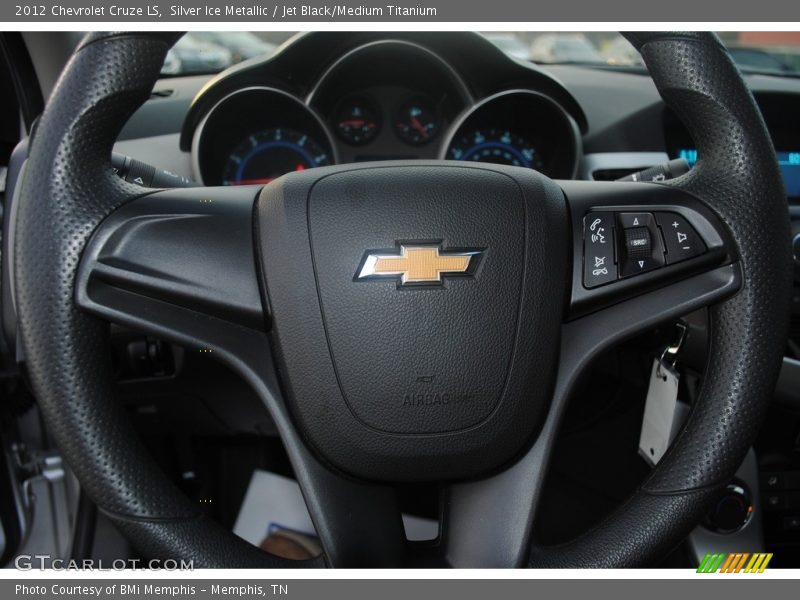 Silver Ice Metallic / Jet Black/Medium Titanium 2012 Chevrolet Cruze LS