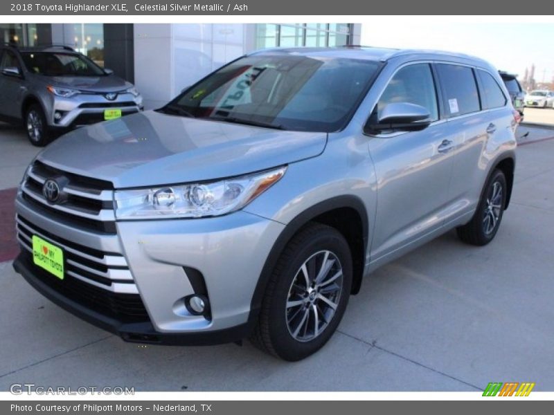 Celestial Silver Metallic / Ash 2018 Toyota Highlander XLE