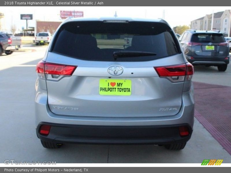 Celestial Silver Metallic / Ash 2018 Toyota Highlander XLE