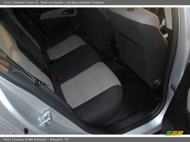 Silver Ice Metallic / Jet Black/Medium Titanium 2012 Chevrolet Cruze LS