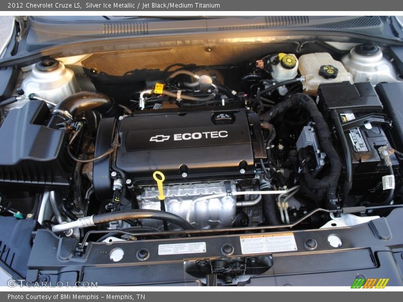 Silver Ice Metallic / Jet Black/Medium Titanium 2012 Chevrolet Cruze LS