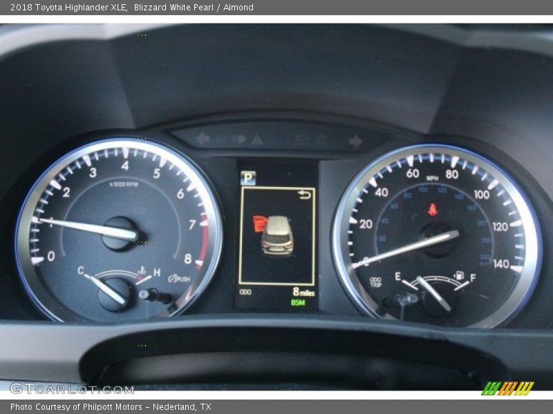 Blizzard White Pearl / Almond 2018 Toyota Highlander XLE