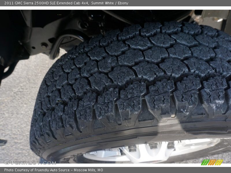 Summit White / Ebony 2011 GMC Sierra 2500HD SLE Extended Cab 4x4