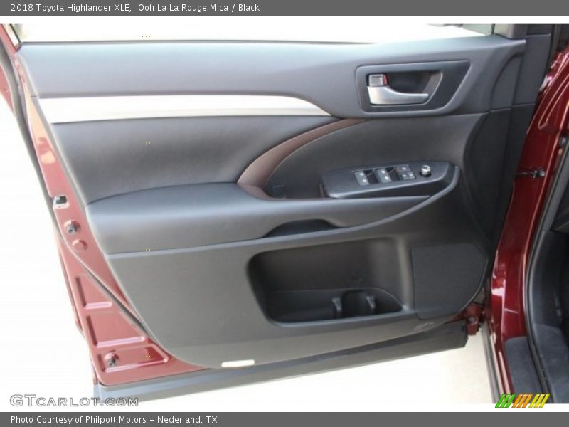 Ooh La La Rouge Mica / Black 2018 Toyota Highlander XLE