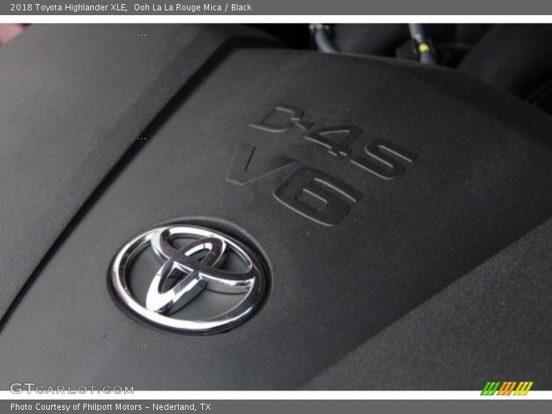 Ooh La La Rouge Mica / Black 2018 Toyota Highlander XLE