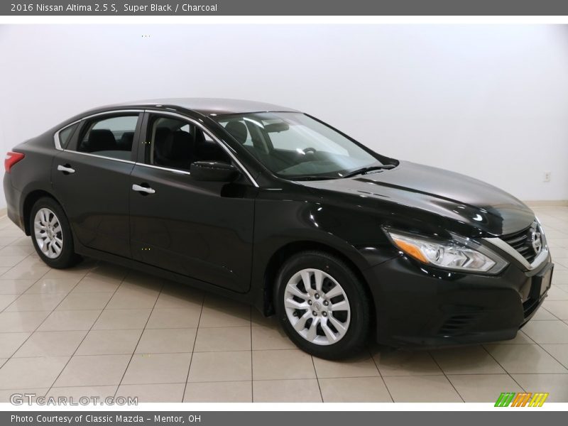 Super Black / Charcoal 2016 Nissan Altima 2.5 S