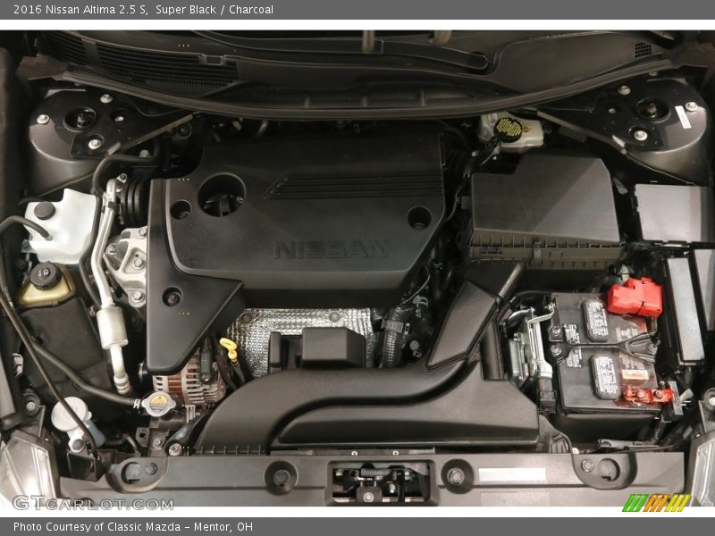 Super Black / Charcoal 2016 Nissan Altima 2.5 S