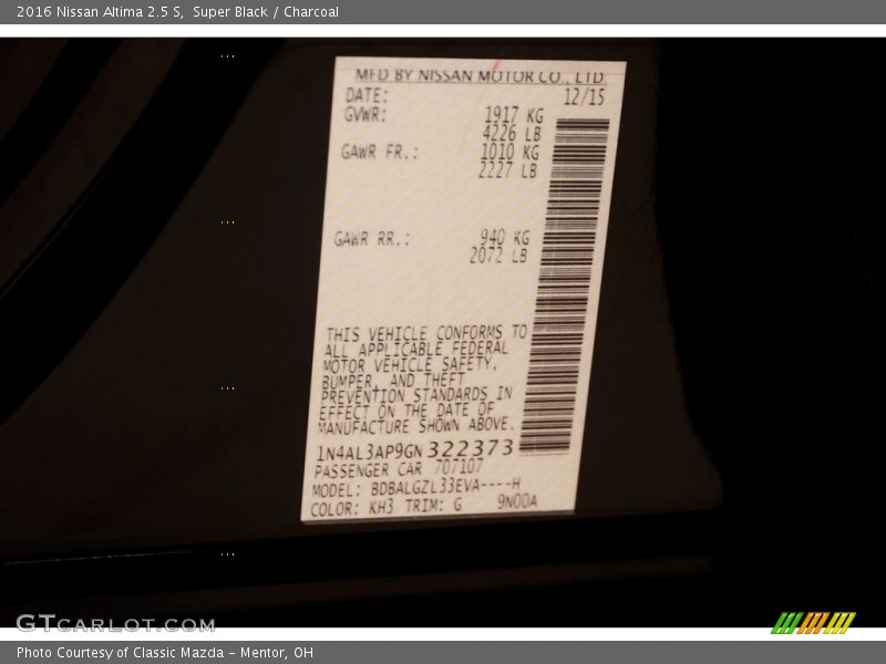 Super Black / Charcoal 2016 Nissan Altima 2.5 S