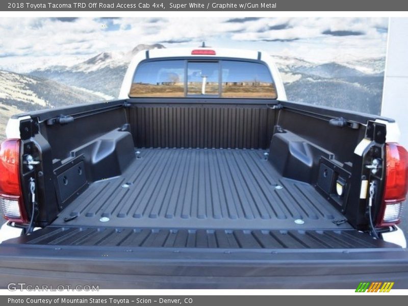  2018 Tacoma TRD Off Road Access Cab 4x4 Trunk