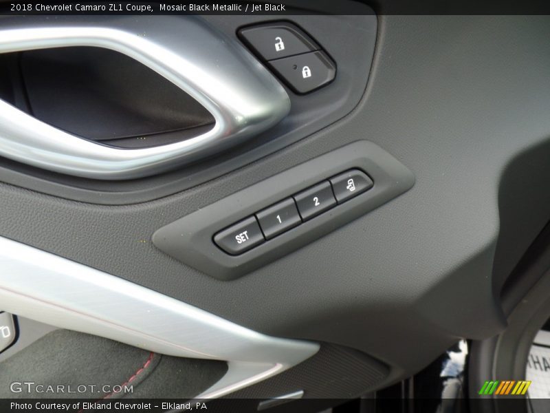 Controls of 2018 Camaro ZL1 Coupe