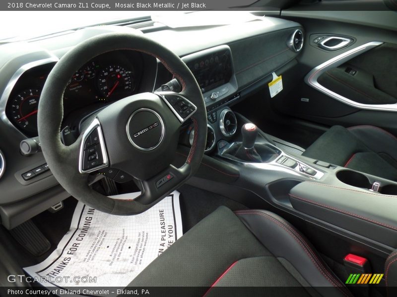 Dashboard of 2018 Camaro ZL1 Coupe