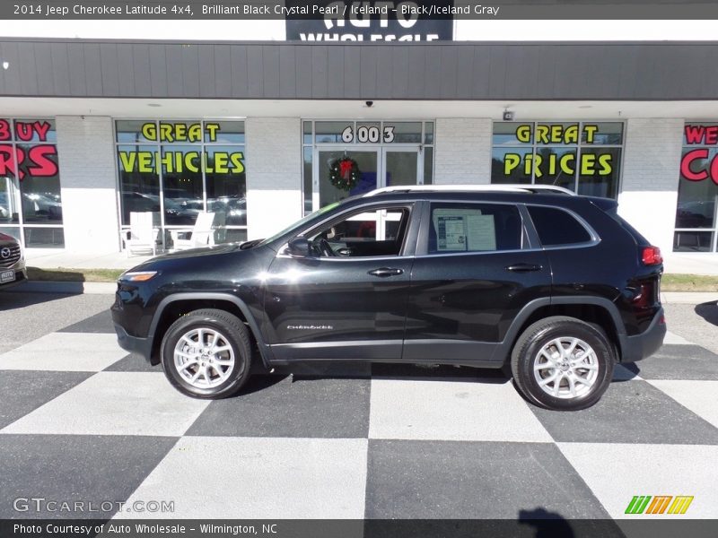 Brilliant Black Crystal Pearl / Iceland - Black/Iceland Gray 2014 Jeep Cherokee Latitude 4x4