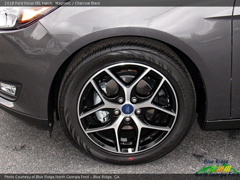Magnetic / Charcoal Black 2018 Ford Focus SEL Hatch