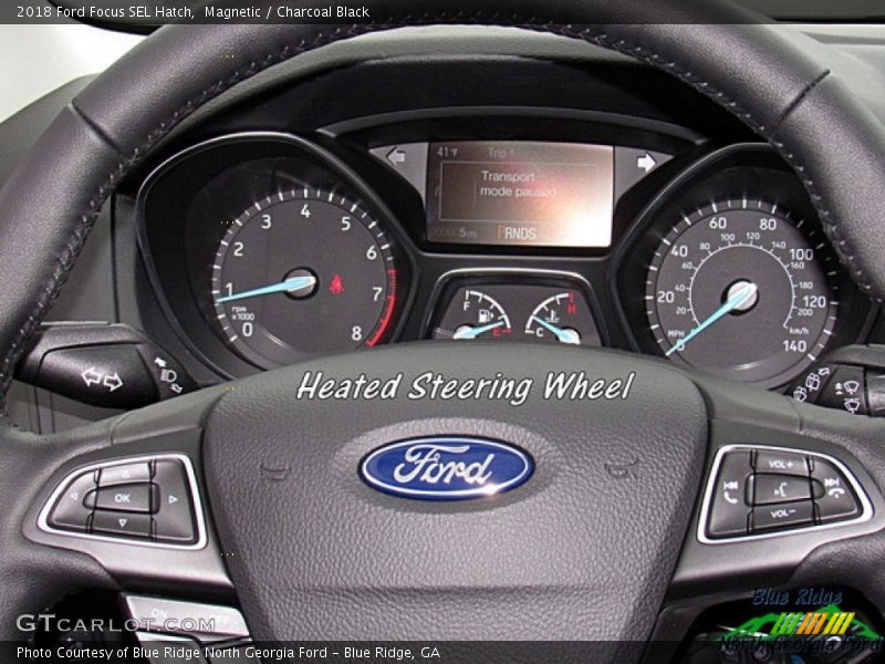 Magnetic / Charcoal Black 2018 Ford Focus SEL Hatch