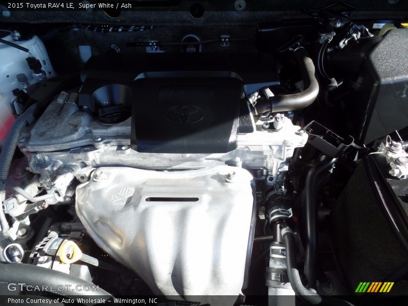 Super White / Ash 2015 Toyota RAV4 LE