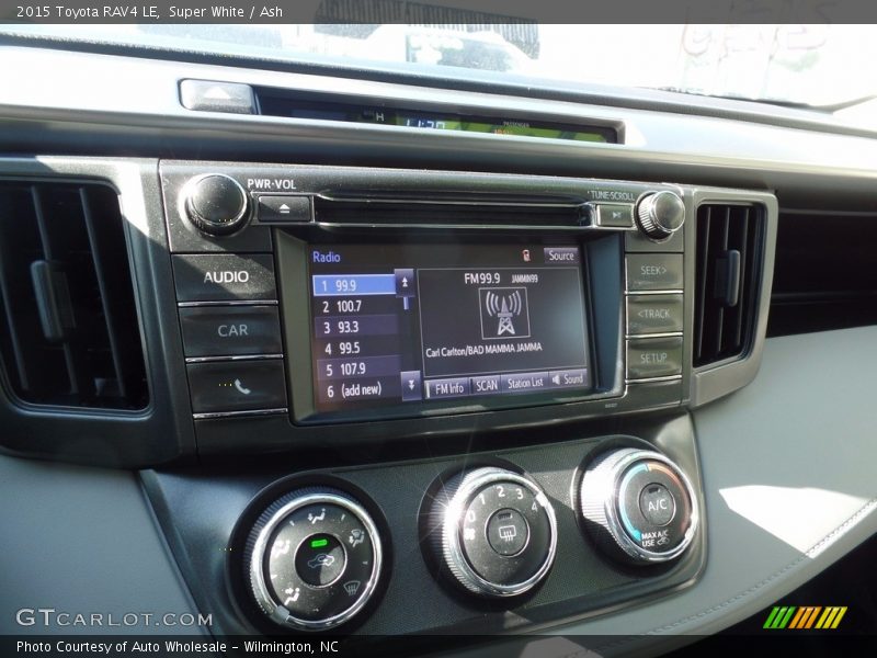 Super White / Ash 2015 Toyota RAV4 LE