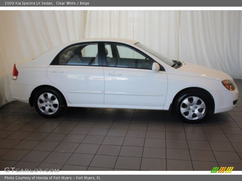 Clear White / Beige 2009 Kia Spectra LX Sedan