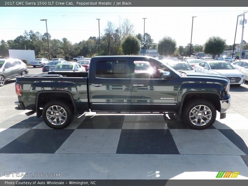 Pepperdust Metallic / Jet Black 2017 GMC Sierra 1500 SLT Crew Cab