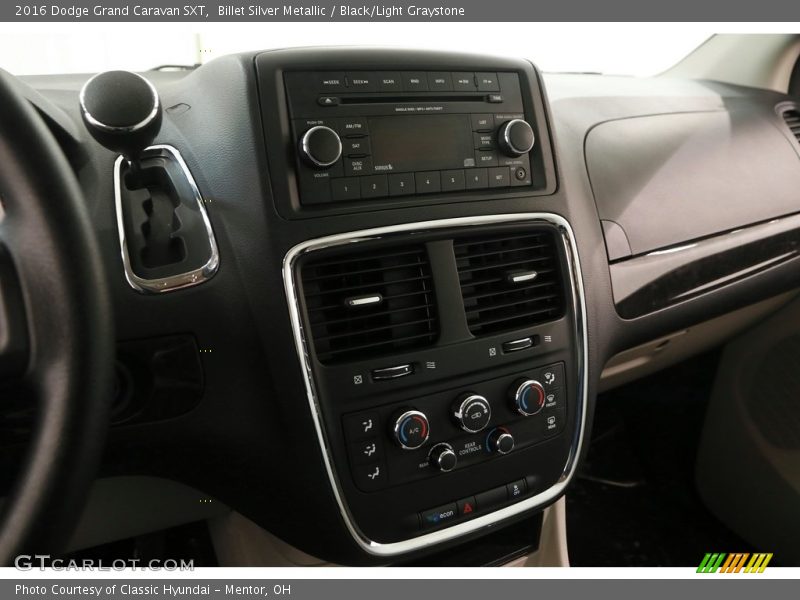 Billet Silver Metallic / Black/Light Graystone 2016 Dodge Grand Caravan SXT