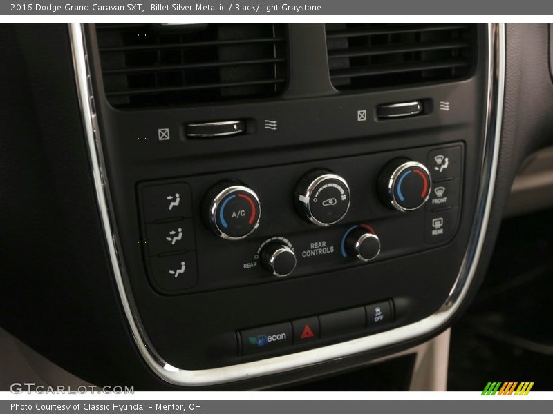 Billet Silver Metallic / Black/Light Graystone 2016 Dodge Grand Caravan SXT
