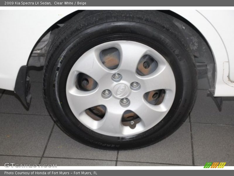 Clear White / Beige 2009 Kia Spectra LX Sedan