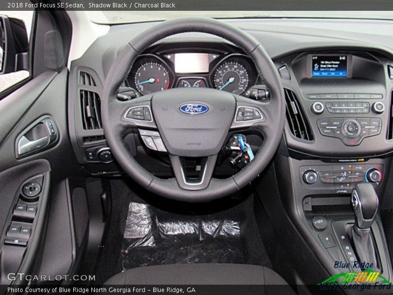 Shadow Black / Charcoal Black 2018 Ford Focus SE Sedan