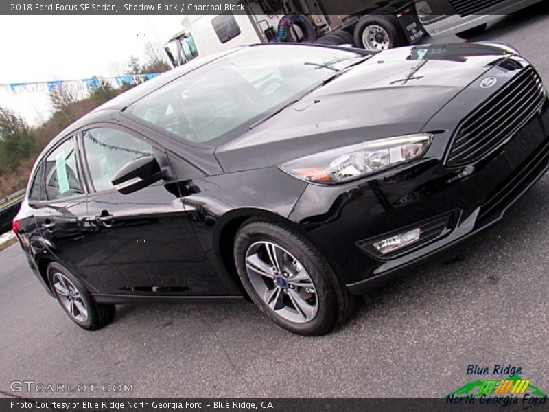 Shadow Black / Charcoal Black 2018 Ford Focus SE Sedan