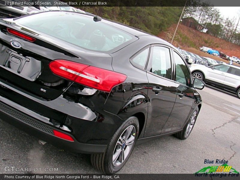 Shadow Black / Charcoal Black 2018 Ford Focus SE Sedan