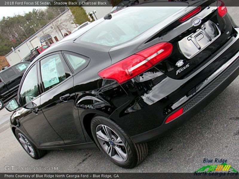 Shadow Black / Charcoal Black 2018 Ford Focus SE Sedan