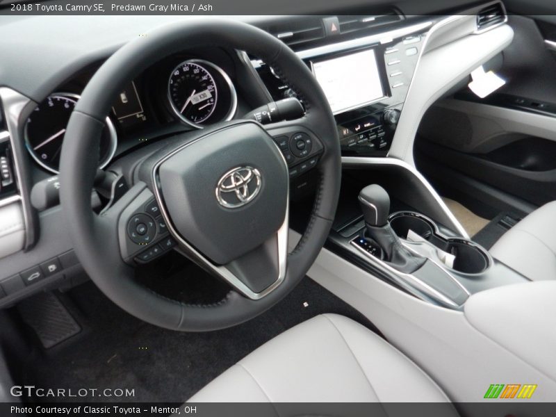 Predawn Gray Mica / Ash 2018 Toyota Camry SE