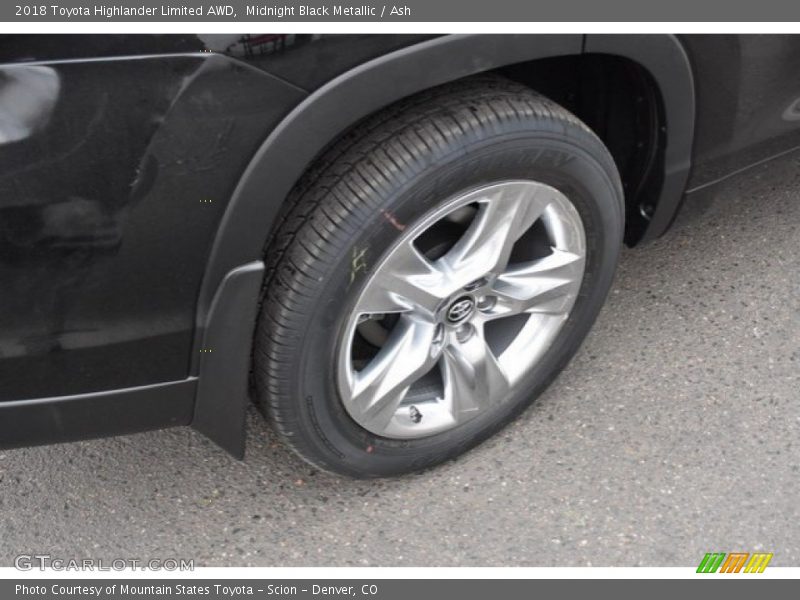 Midnight Black Metallic / Ash 2018 Toyota Highlander Limited AWD