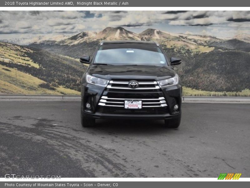 Midnight Black Metallic / Ash 2018 Toyota Highlander Limited AWD