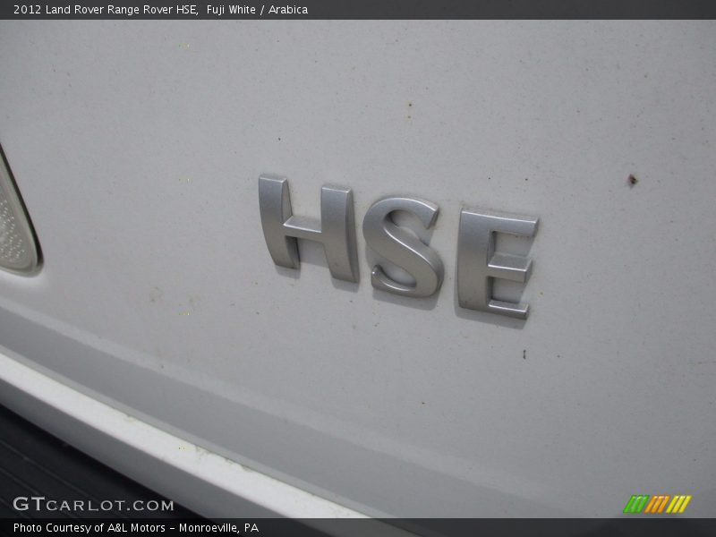 Fuji White / Arabica 2012 Land Rover Range Rover HSE