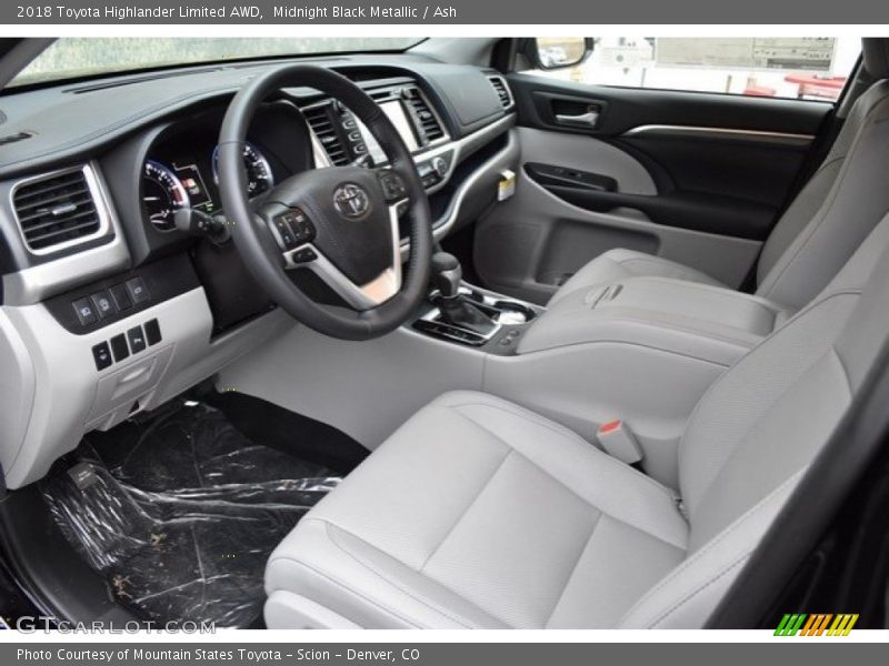 Midnight Black Metallic / Ash 2018 Toyota Highlander Limited AWD