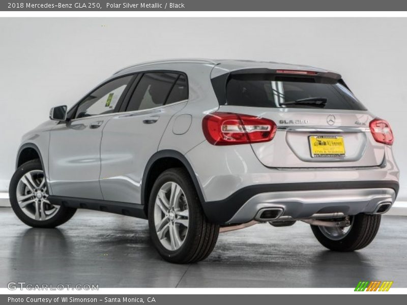 Polar Silver Metallic / Black 2018 Mercedes-Benz GLA 250