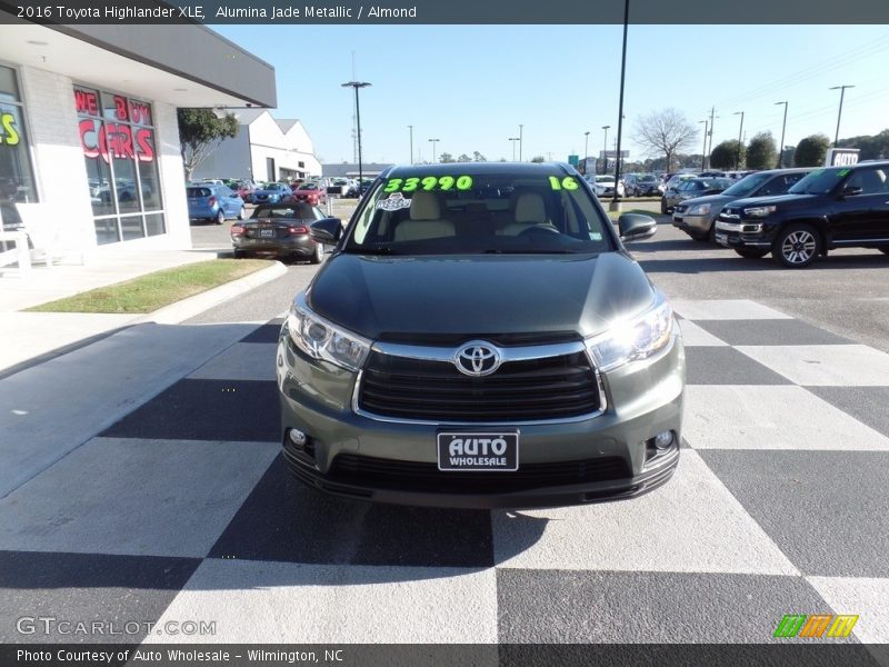 Alumina Jade Metallic / Almond 2016 Toyota Highlander XLE