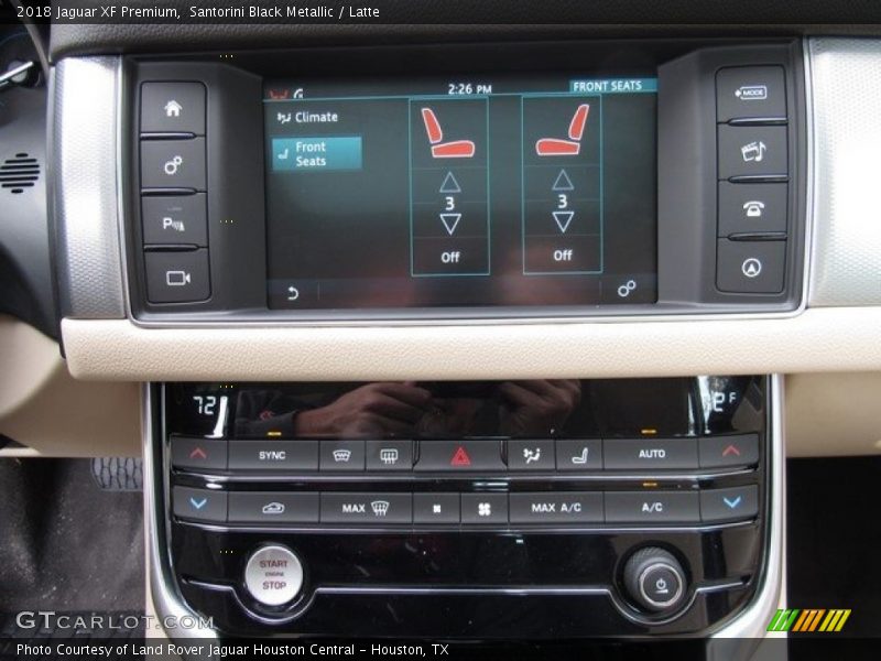 Santorini Black Metallic / Latte 2018 Jaguar XF Premium