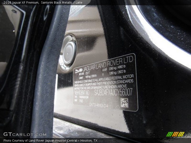 Santorini Black Metallic / Latte 2018 Jaguar XF Premium