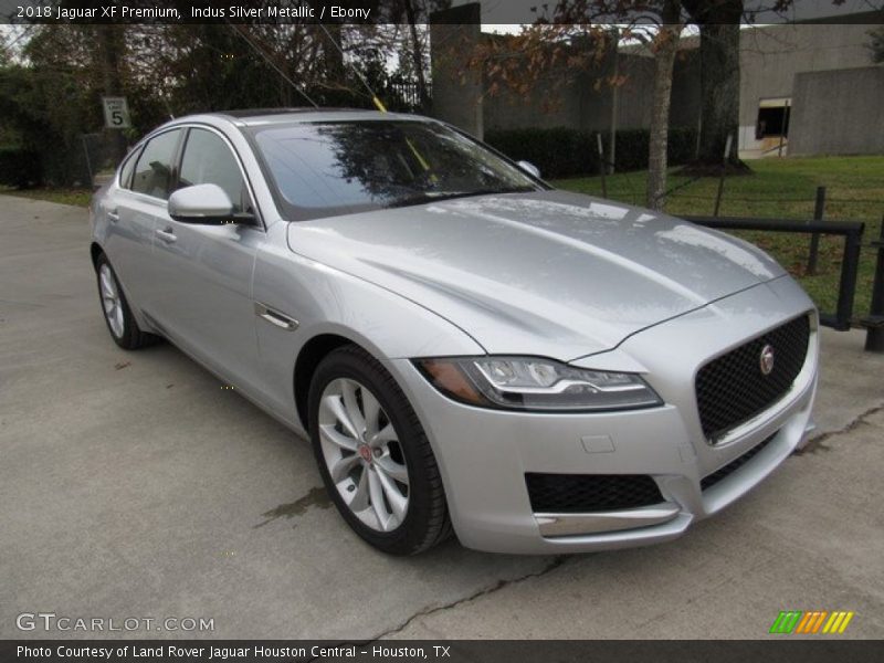 Front 3/4 View of 2018 XF Premium